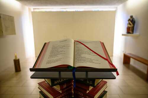 „Siebenmal am Tag singe ich dein Lob.“ (Psalm 119,164)