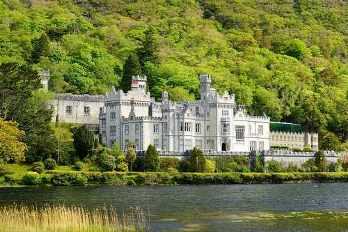 Kylemore Abbey, a Benedictine monastery founded on the grounds of Kylemore Castle, in Connemara. Famous tourist attraction in County Galway, Ireland.